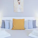 & Chic Apartment *