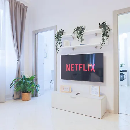 & Chic * Ла-Спеція